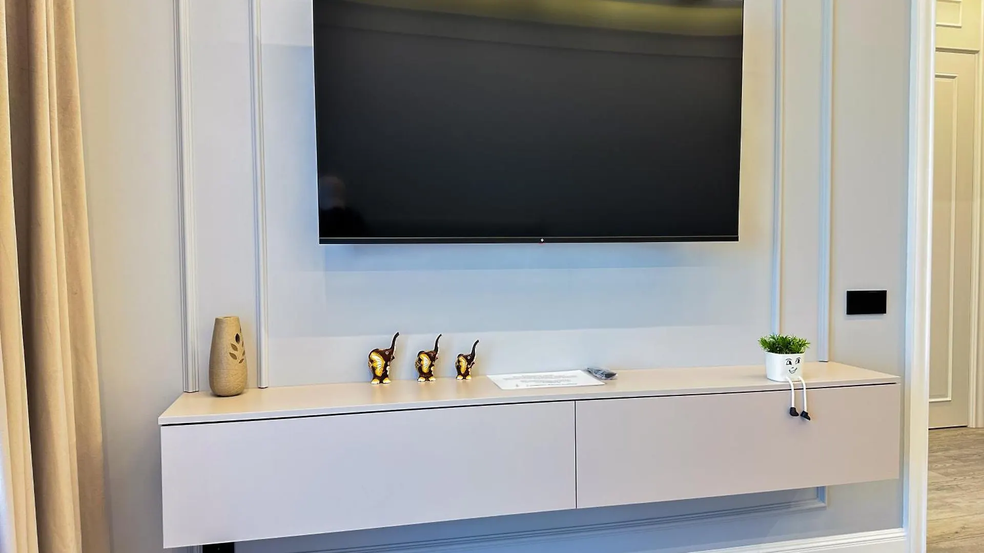 Дек Apartment Nur-Sultan  0*, Nur-Sultan (Astana)