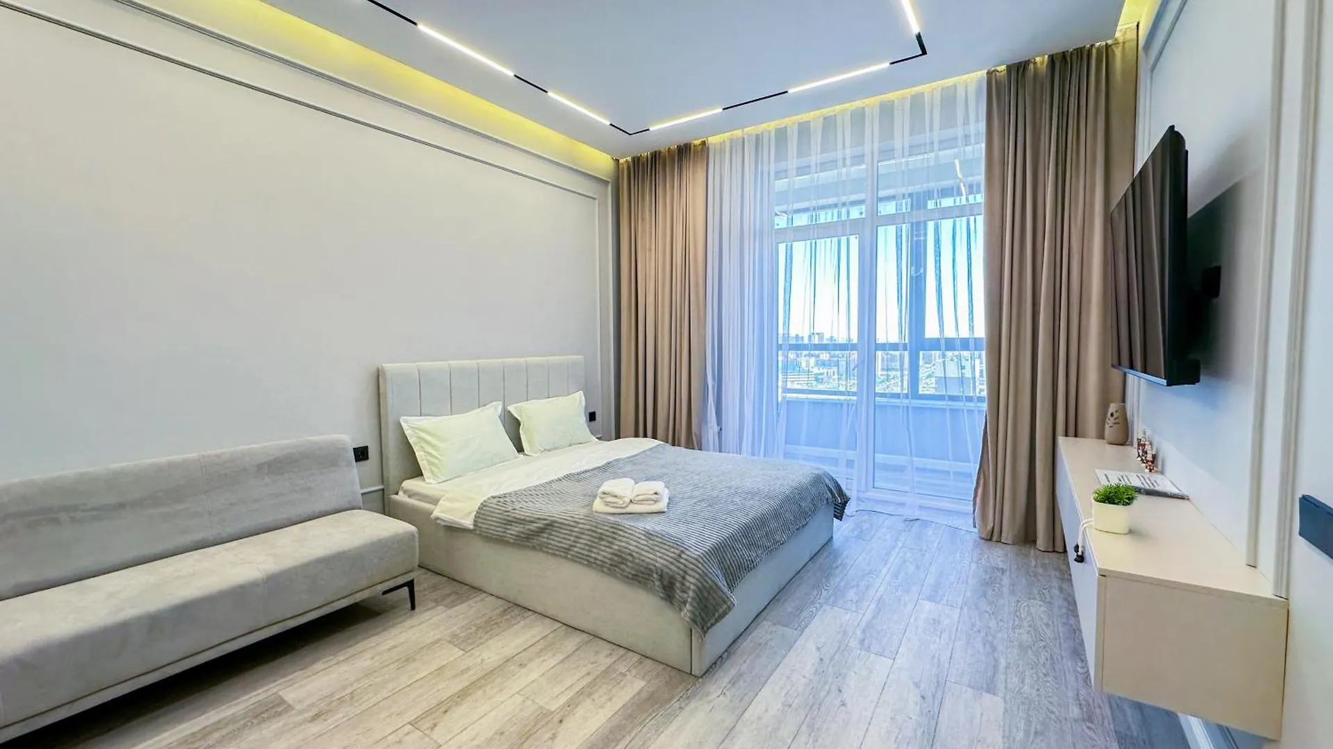 Дек Apartment Nur-Sultan